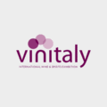 FATTORIA MANCINI A VINITALY.<br>Premio Cangrande nel 2003, il più prestigioso riconoscimento Italiano<br>per i “Benemeriti della Vitivinicoltura”